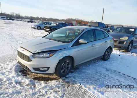 2017 Ford Focus Se z USA, uszkodzony, nr VIN 1FADP3FE0HL301529